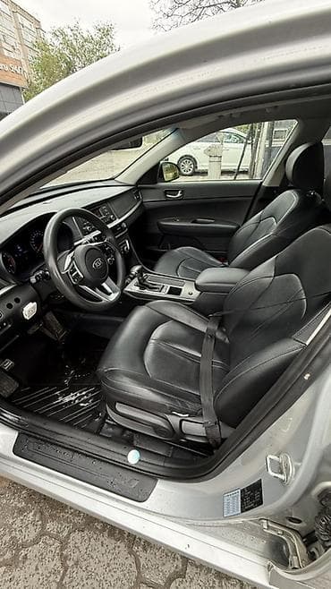 step 2: Kia K5: 2020 г., 2 л, Автомат, Газ, Седан — 6