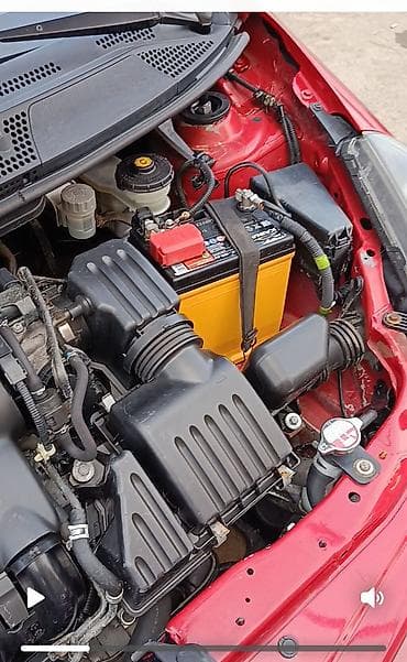 mazda 3 2007: Honda Jazz: 2005 г., 1.5 л, Ручные, Бензин, Хэтчбэк — 6