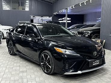 Toyota Camry: 2019 г., 2.5 л, Автомат, Бензин, Седан