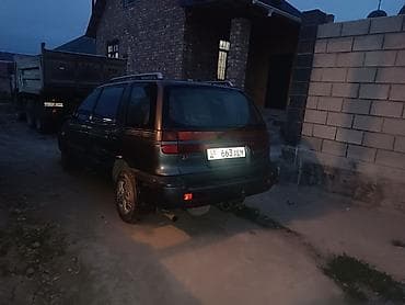 Унаа: Mitsubishi Space Wagon: 1992 г., 1.8 л, Кол менен иштөөчү, Дизель, Вэн/Минивэн — 2