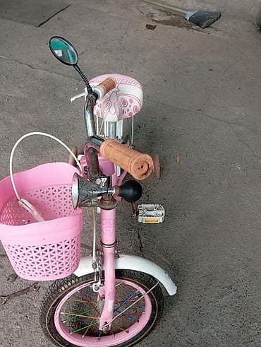 engine 11: Детский велосипед, 2-колесный, 4 - 6 лет, Для девочки, Б/у — 5