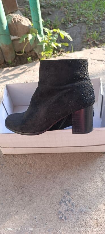 сапоги из натурального меха и кожи: Деми,в отличном состоянии — 5