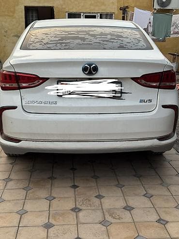 машина электрические: BYD : 2019 г., Автомат, Электромобиль, Седан — 3