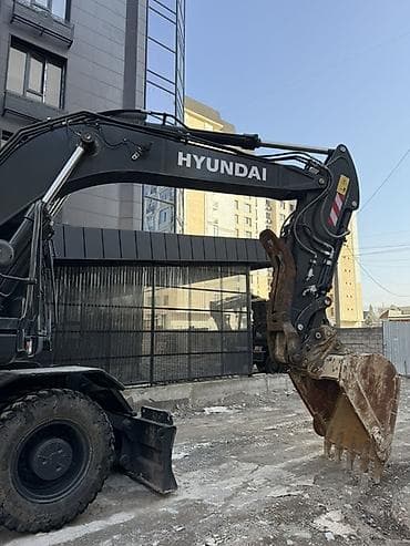 t 25: Экскаватор, Hyundai, Колесный — 3