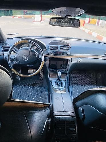 bmv e32: Mercedes-Benz E-Class: 2003 г., 5 л, Автомат, Бензин, Седан — 10