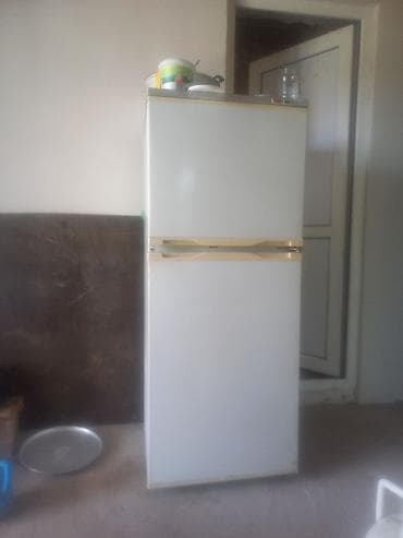 mi home: Двухкамерный холодильник с верхней морозильной камерой. Основные — 2