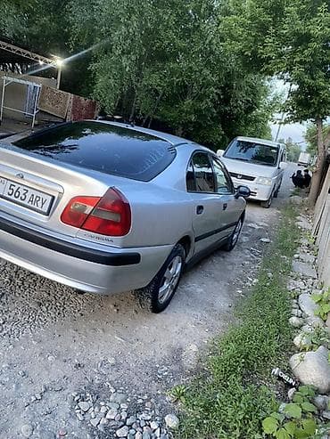 мега авто: Mitsubishi Carisma: 2001 г., 1.8 л, Механика, Бензин, Седан — 2