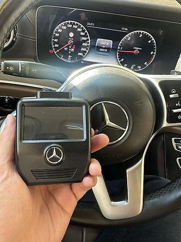 порше каян: MB-900SB оригинальный штатный видеорегистратор (Dashcam) — 1