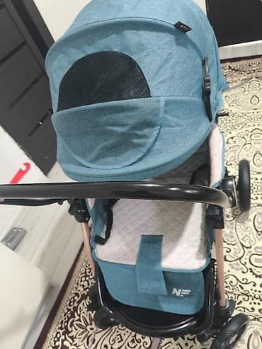 купить колеса на коляску бу: Коляска, Другой бренд, цвет - Голубой, Б/у, Самовывоз — 1