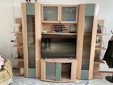 Стенка-шкаф, Тип стенки-шкафа: Модульная, Для зала, Б/у, Особенности: С отделением под телевизор at lalafo.kg Стенка-шкаф, Тип стенки-шкафа: Модульная, Для зала, Б/у, Особенности: С отделением под телевизор