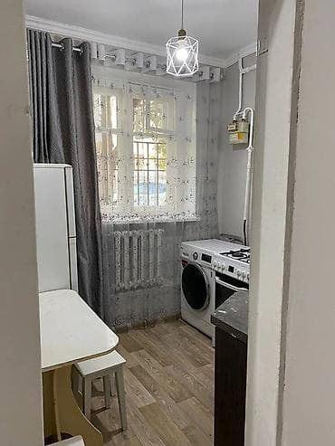 сдаю ком: 1 комната, Агентство недвижимости, С мебелью частично — 3