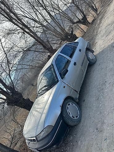 car kg: Daewoo Nexia: 2006 г., Седан — 2