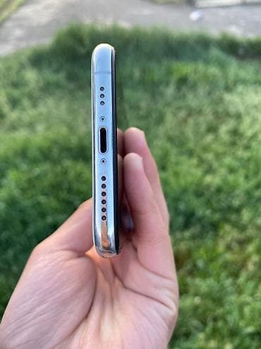 m3 pro: IPhone Xs, Б/у, 256 ГБ, Серебристый, Чехол, 77 % — 4