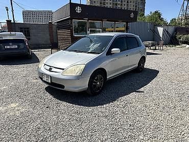 Продажа авто: Honda Civic: 2001 г., 1.7 л, Вариатор, Бензин, Хэтчбэк — 3