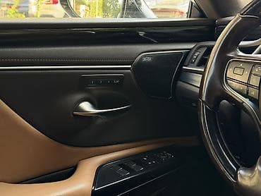 lexus es 2015: Lexus ES: 2019 г., 2.5 л, Вариатор, Гибрид, Седан — 8