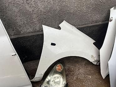 бутка газ 53: Капот Toyota — 4