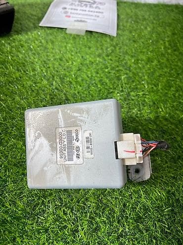 Детали салона: Блок управления L.D.C (Unit Assy L.D.C) для Hyundai/Kia Оригинальный — 1