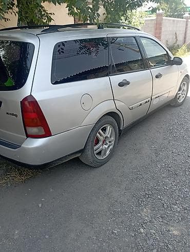 m5 e34: Ford Focus: 2001 г., 1.8 л, Механика, Бензин, Универсал — 5