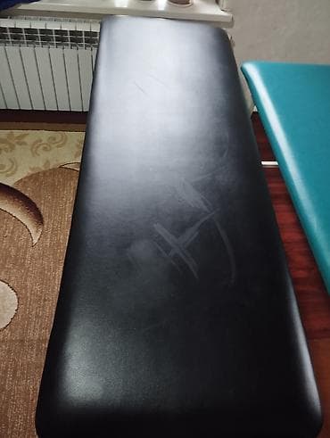 Профессиональный массажный стол-кушетка. - Обивка: износостойкий