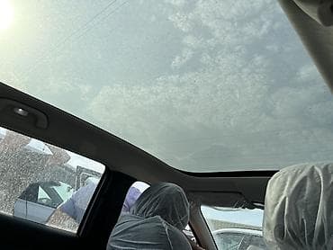 tesla model 3: Changan Qiyuan Q05: 2026 г., Вариатор, Электромобиль, Седан — 8
