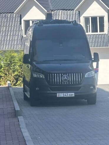 аренда автобуса: Премиальный микроавтобус/минивэн черного цвета для комфортных поездок — 5