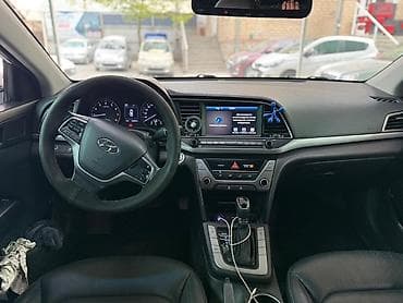 lexus lx 450: Hyundai Avante: 2017 г., 1.6 л, Автомат, Бензин, Седан — 3