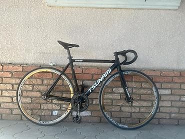 Шоссейный велосипед, Tsunami at lalafo.kg Шоссейный велосипед, Tsunami