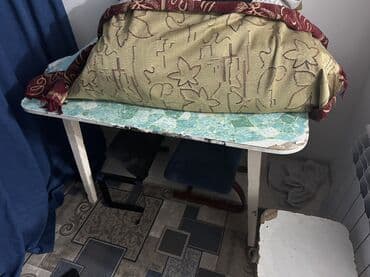 нуждаюсь в помощи: Даром Стол — 1