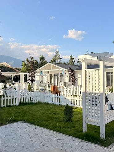 сааттар: Chaika Resort коттедж на 5-6 чел 2 спальни и гостиная Свободные — 2
