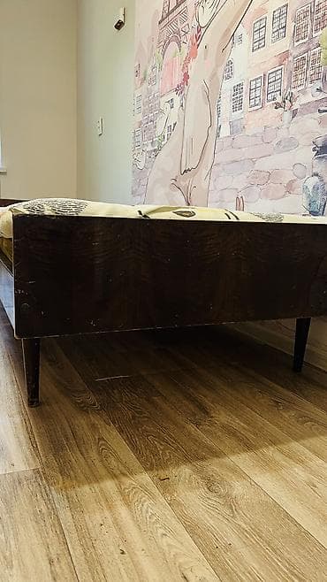 sofa bed: Односпальная кровать в классическом стиле. - Размер спального места — 5