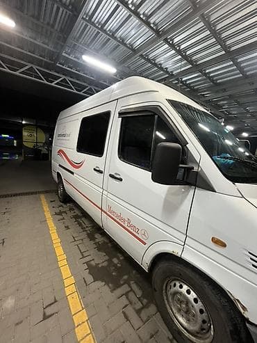 Легкий грузовик, Mercedes-Benz — 3