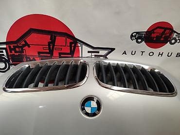 Решетка радиатора BMW