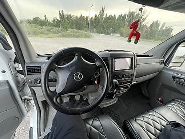 mercedesbenz spr: Легкий грузовик, Mercedes-Benz — 6