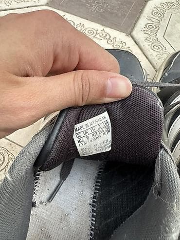 черные вельветовые брюки мужские: Мужские кроссовки, 41, Adidas, Б/у, цвет - Черный, Самовывоз — 4