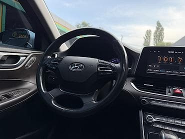 byd e9: Hyundai Grandeur: 2017 г., 2.4 л, Автомат, Гибрид, Седан — 8