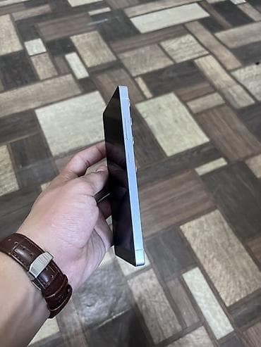 samsung galaxy s10 5g display: Samsung Galaxy S25 Ultra, Б/у, 512 ГБ, цвет - Серебристый, 2 SIM — 10