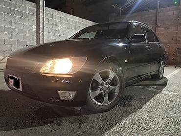 Toyota Altezza: 2003 г., 2 л, Автомат, Бензин, Седан