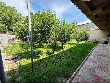хата кызыл аскер: 💫 Продается шикарный большой дом !!! 💫 Район : Кызыл -Аскер 📐 — 5