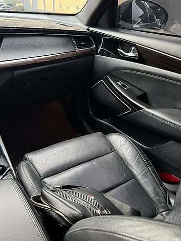 aion v plus: Kia K7: 2018 г., 3 л, Автомат, Бензин, Седан — 9