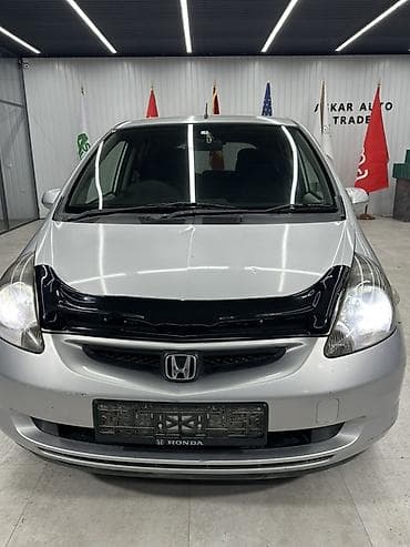 honda fit продаю: Honda Fit: 2003 г., 1.3 л, Бензин, Хэтчбэк — 1