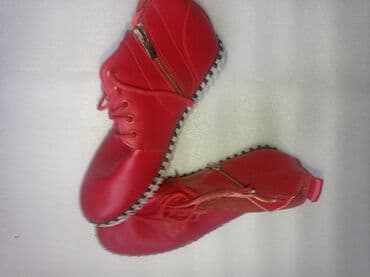 демисезонная детская обувь 22 размера: Ботинки. Размер 35. Натур. кожа. Деми. "Momotari". Б/у. Отл.сост . В — 3