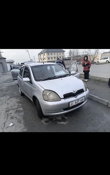 витиз: Toyota Vitz: 1999 г., Бензин, Хэтчбэк — 2
