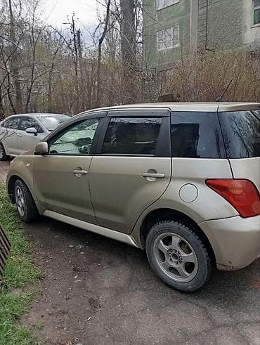 lada 14: Toyota Ist: 2003 г., 1.5 л, Автомат, Бензин, Хэтчбэк — 3