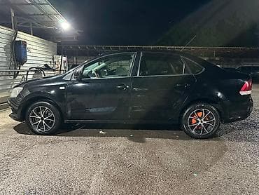 фит пароги: Volkswagen Polo: 2011 г., 1.6 л, Механика, Газ, Седан — 5