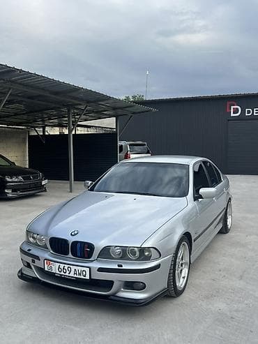 помпа е39: BMW 5 series: 2002 г., Седан — 1