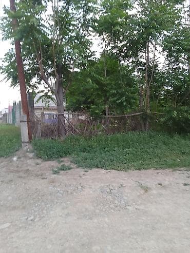 Кыймылсыз мүлк: Час2-бөлмөлү времянка сатылат.Участогу 5-соток.Үй бурчта жайгашкан — 3