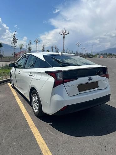 эмблема приус: Toyota Prius: 2019 г., 1.8 л, Автомат, Гибрид, Хэтчбэк — 4