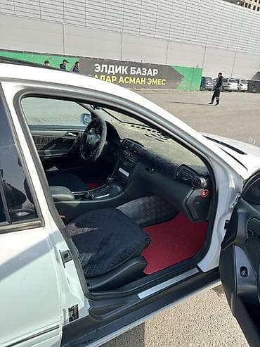 w211 e320: Mercedes-Benz C-Class: 2001 г., 3.2 л, Автомат, Бензин, Седан — 6