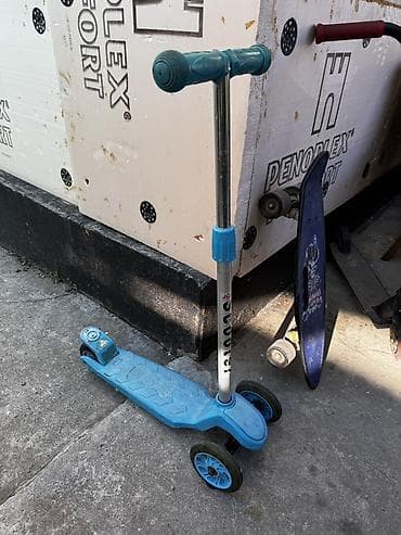 Детский самокат, Трёхколёсный, Б/у at lalafo.kg Детский самокат, Трёхколёсный, Б/у