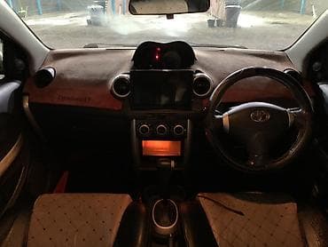 противен: Toyota Ist: 2002 г., 1.5 л, Автомат, Бензин, Хэтчбэк — 5